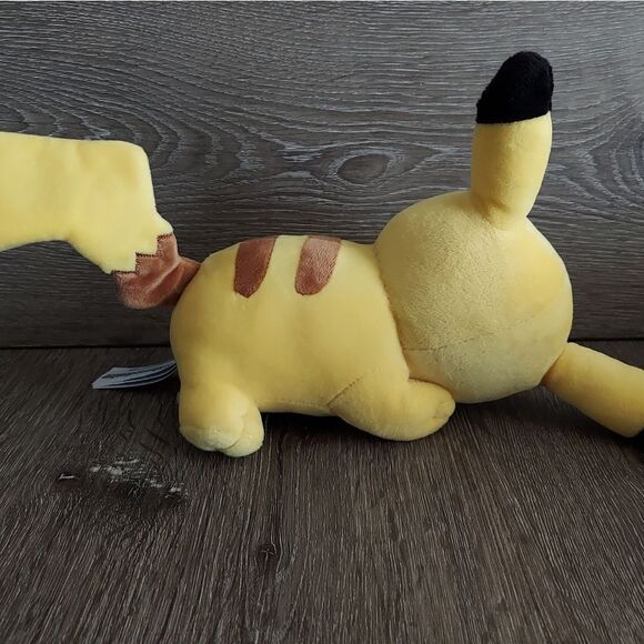 Pokemon Center Sleeping Pikachu Plush - Picture 3 of 6